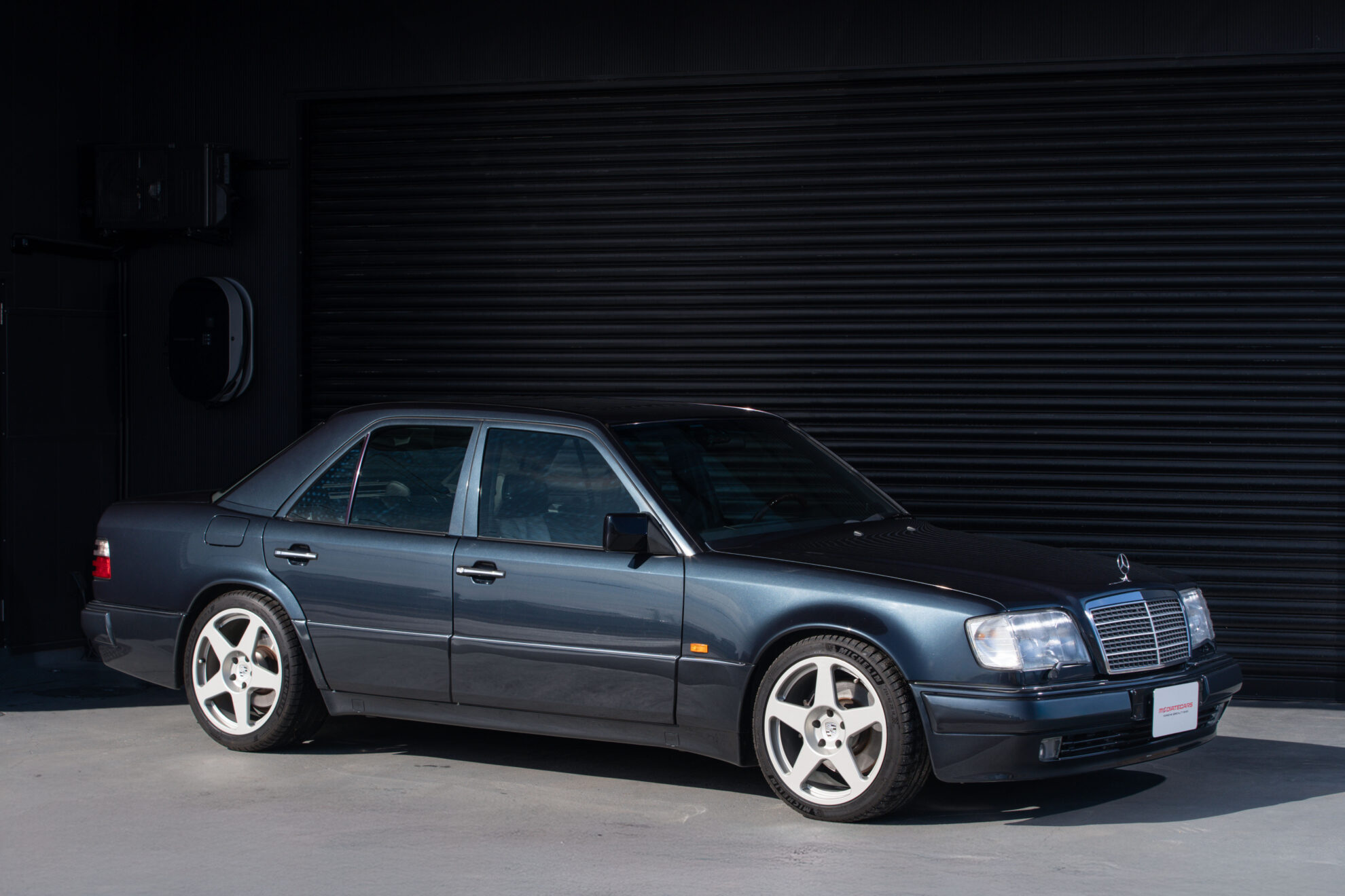 メルセデス・ベンツ E500 Limited 希少車 世界限定500台 | 岐阜の 