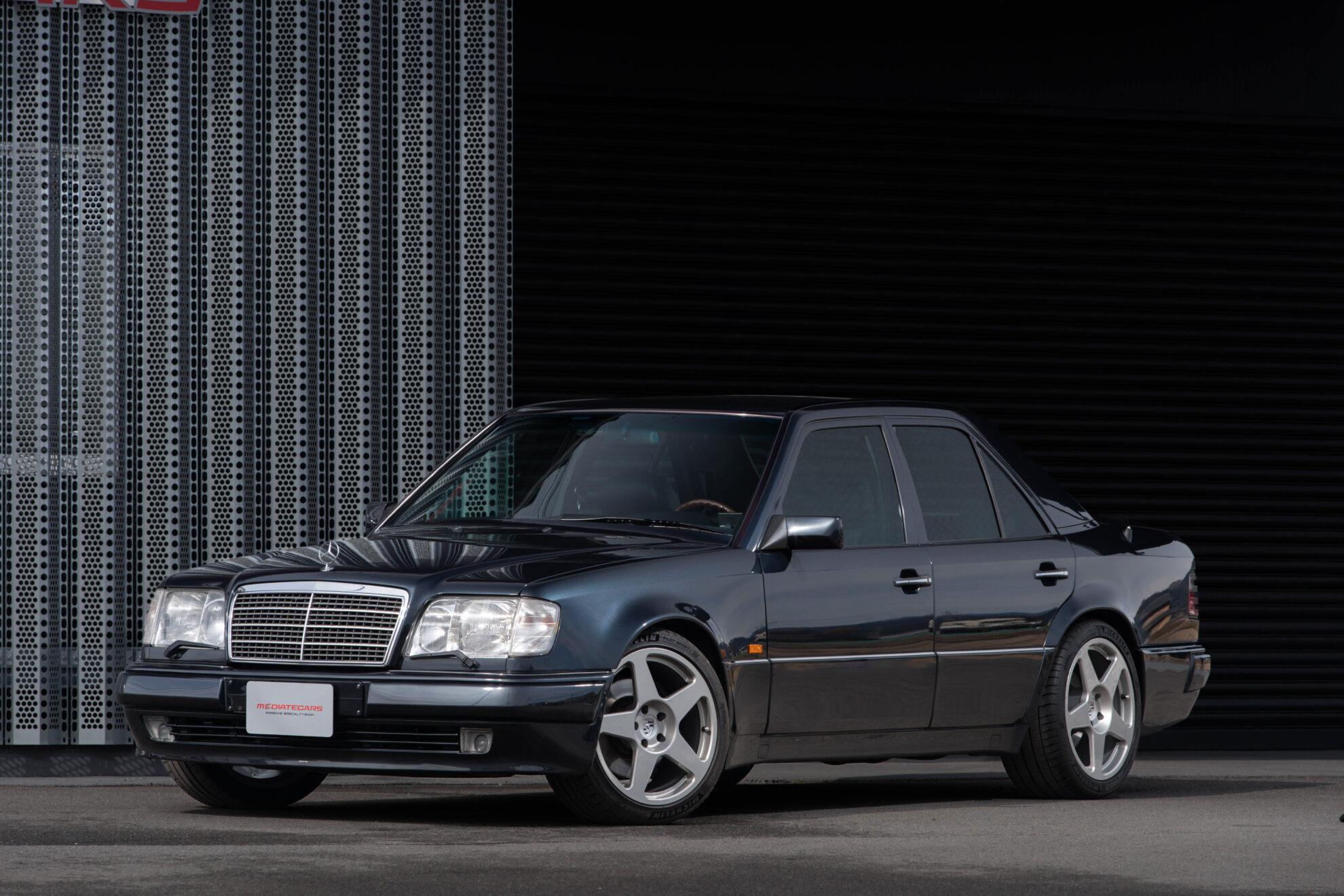 メルセデス・ベンツ E500 Limited 希少車 世界限定500台 | 岐阜の 